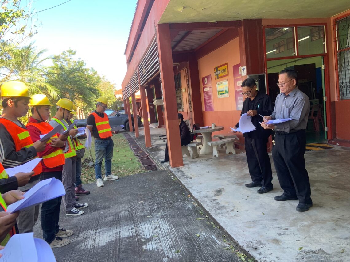 โครงการพัฒนาศักยภาพแรงงานเพื่อรองรับการจ่ายค่าจ้างตามมาตรฐานฝีมือแรงงาน